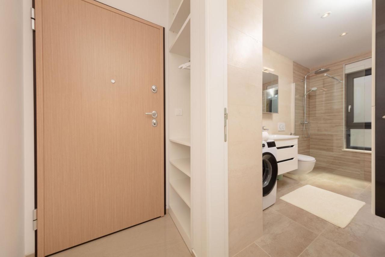 Tirkiz Apartment Banjole Bagian luar foto