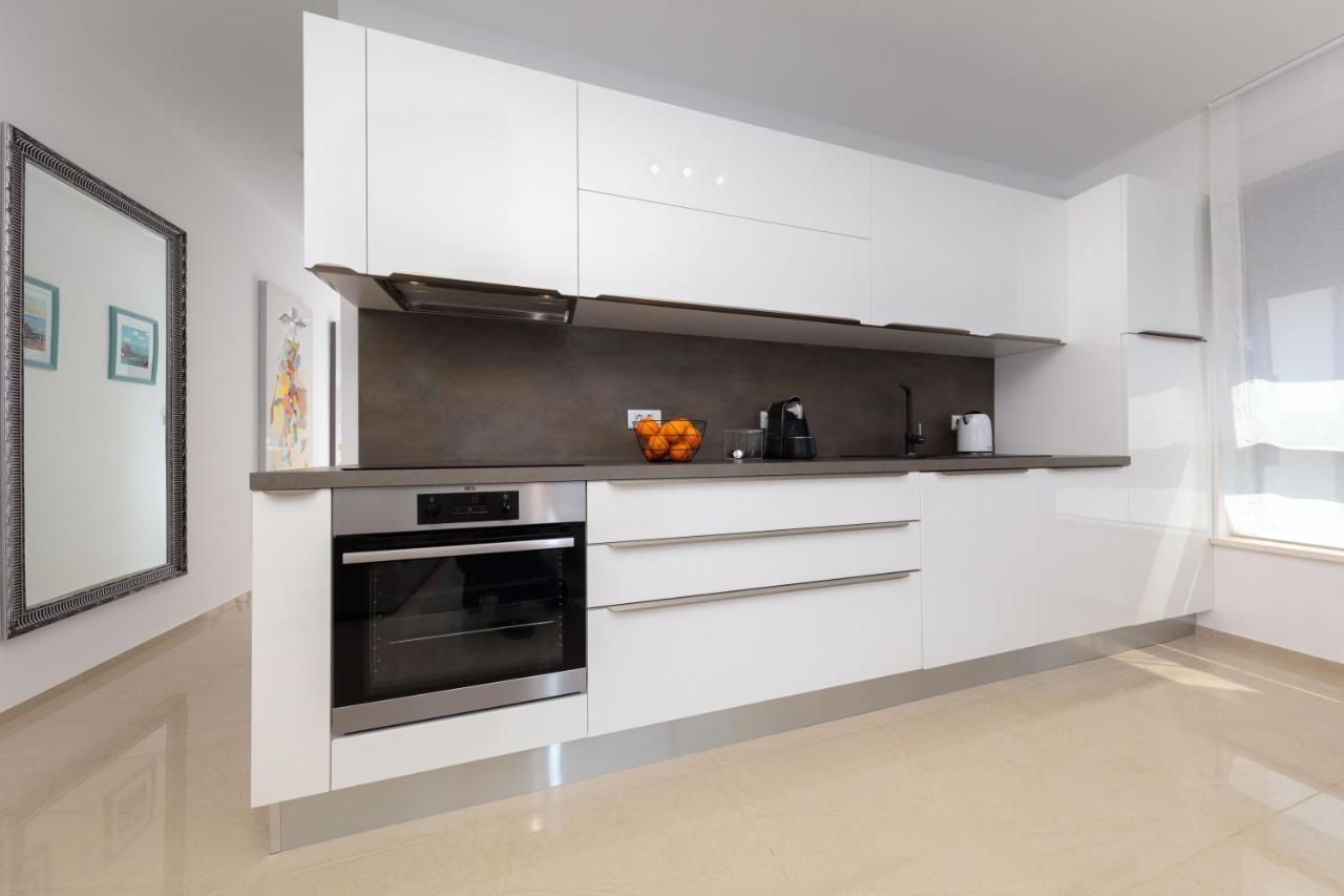 Tirkiz Apartment Banjole Bagian luar foto