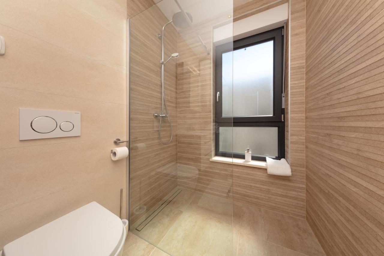 Tirkiz Apartment Banjole Bagian luar foto
